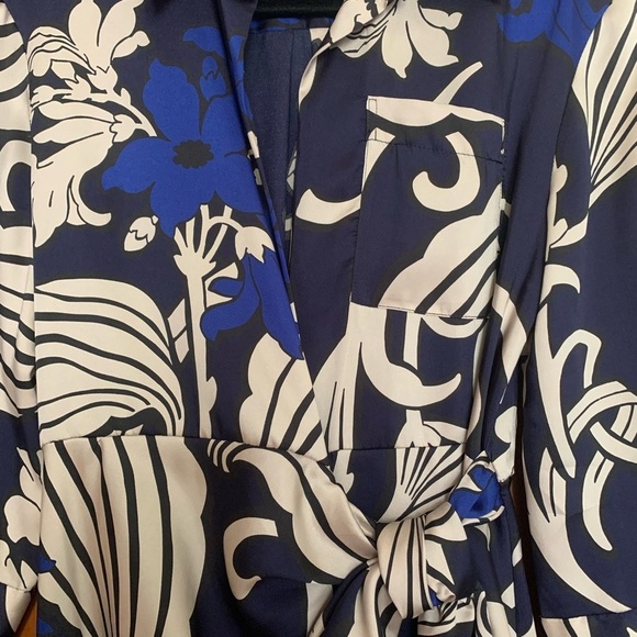 Zara Printed Maxi Wrap Shirt Dress - Picture 7 of 7